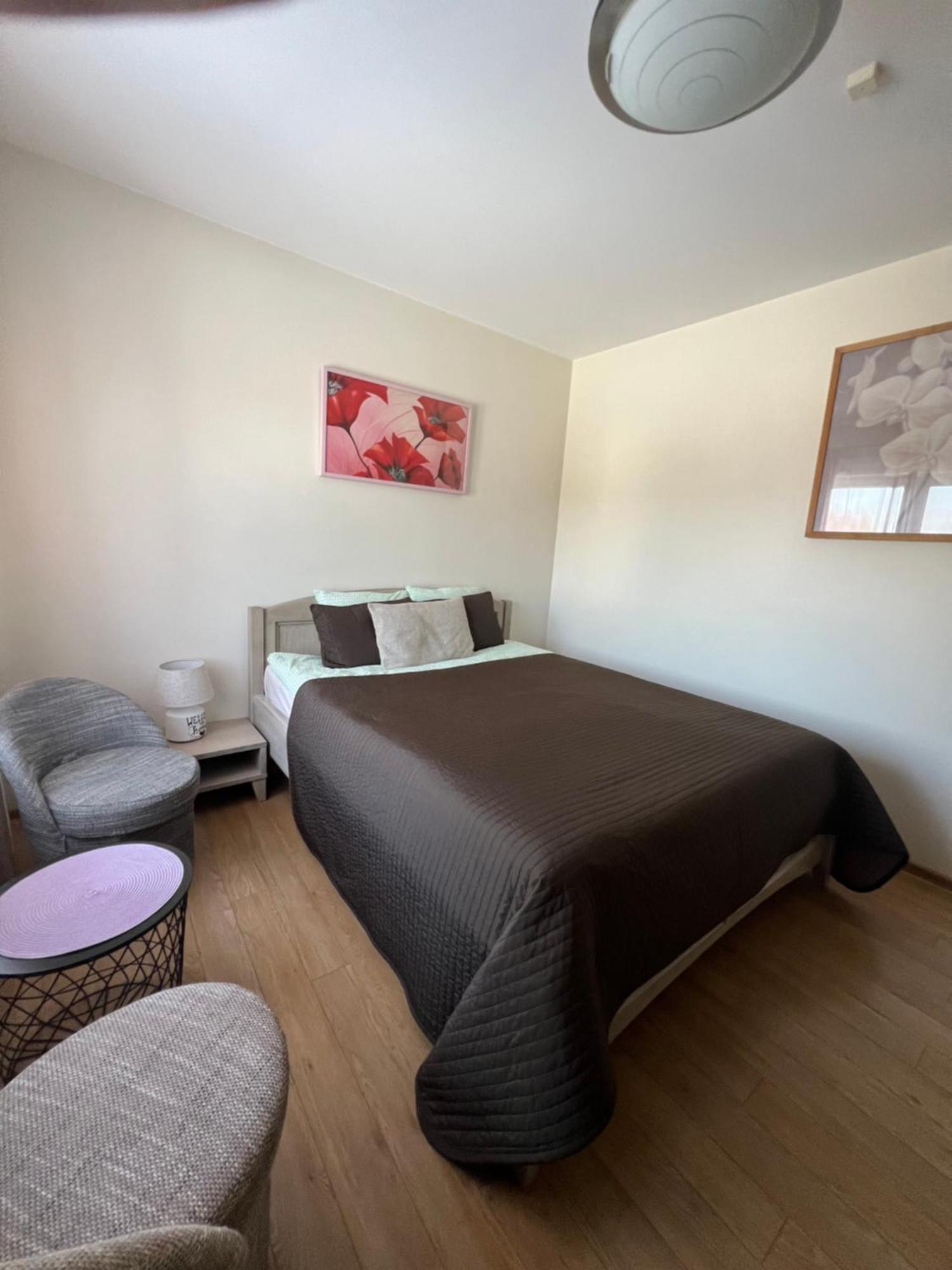 Pilaites Svetingi Namai Apartment วิลนีอุส ภายนอก รูปภาพ